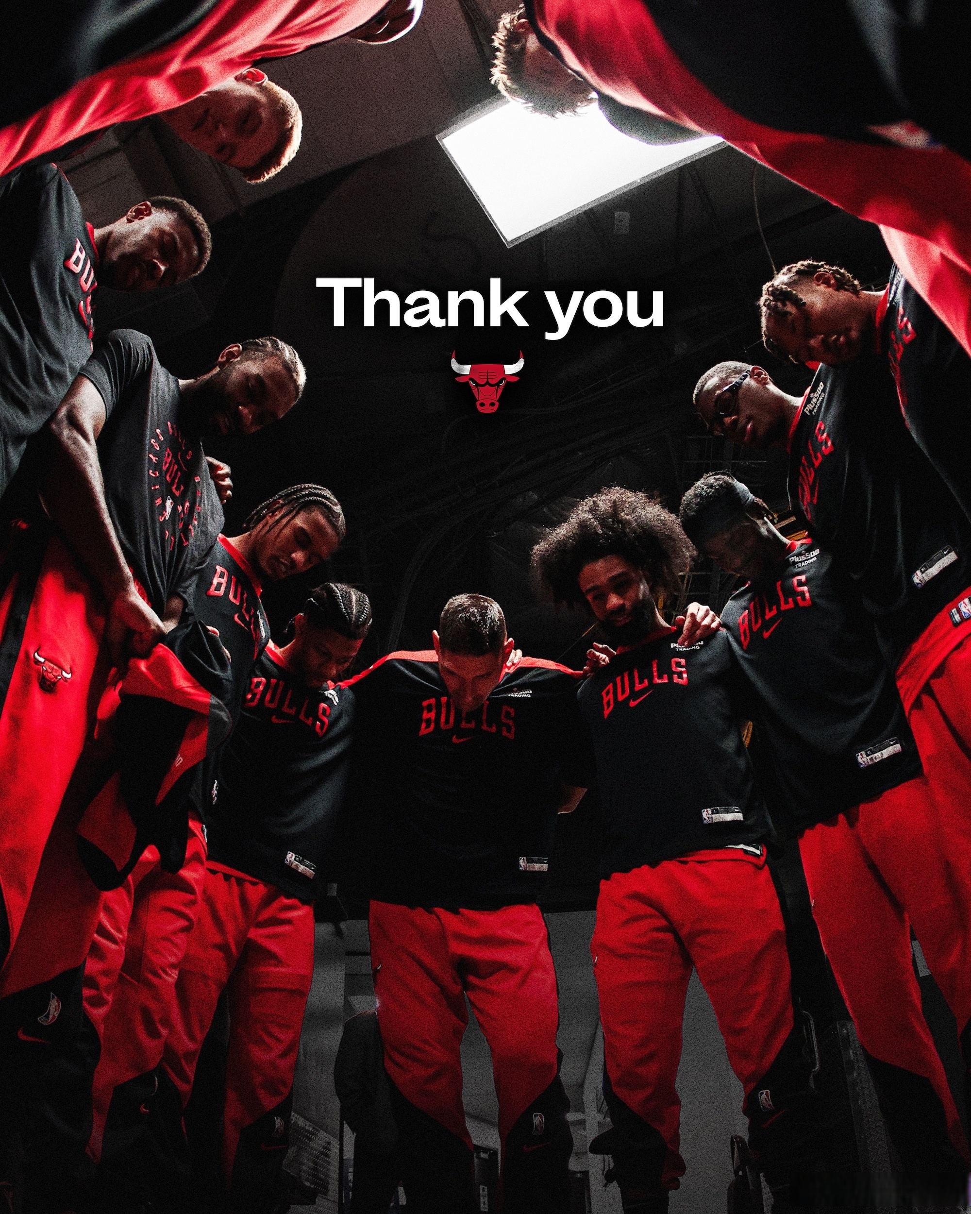 贝博棋牌 -芝加哥公牛发布备战花絮，转会期状态回暖，德甲任务艰巨，控场能力受关注 