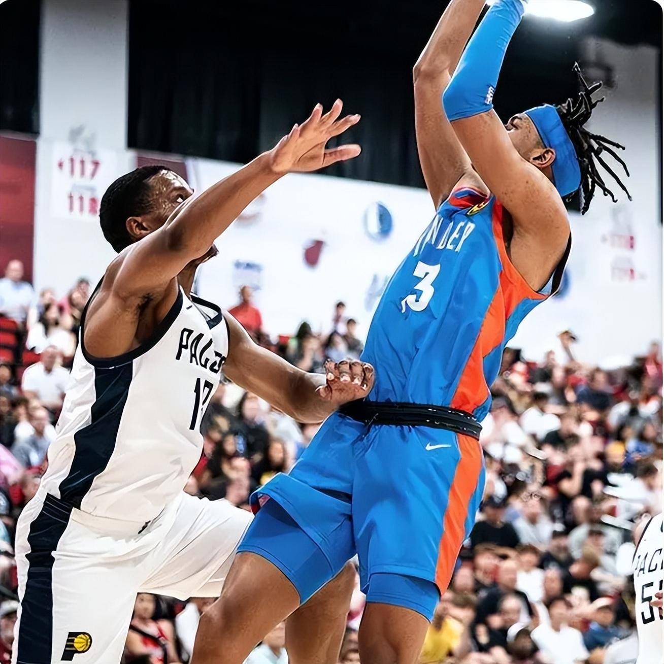 贝博官方入口 -新奥尔良鹈鹕训练开放日,今晚临场应变引欢呼,NBA总决赛在即,纪律约束更严格(今日为你带来震撼的nba现场体验)