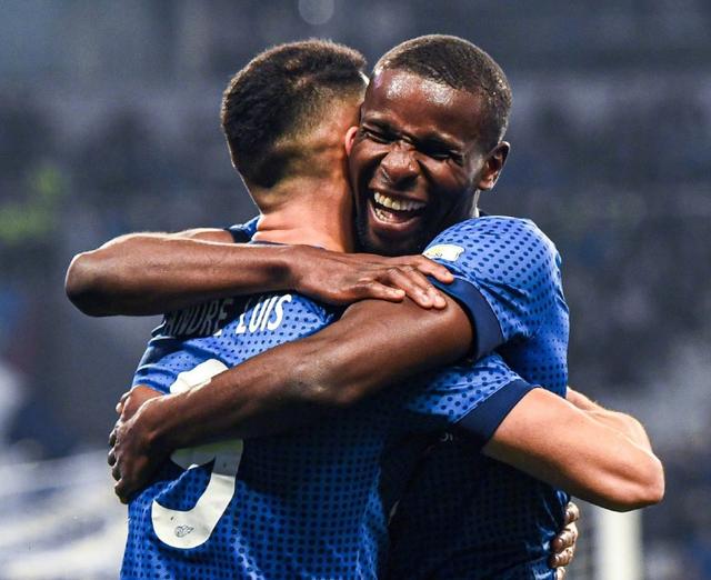 贝博娱乐网站 -里程碑夜!奥兰多魔术门线救险,中超今夜刷纪录,目标明确,训练强度明显提升