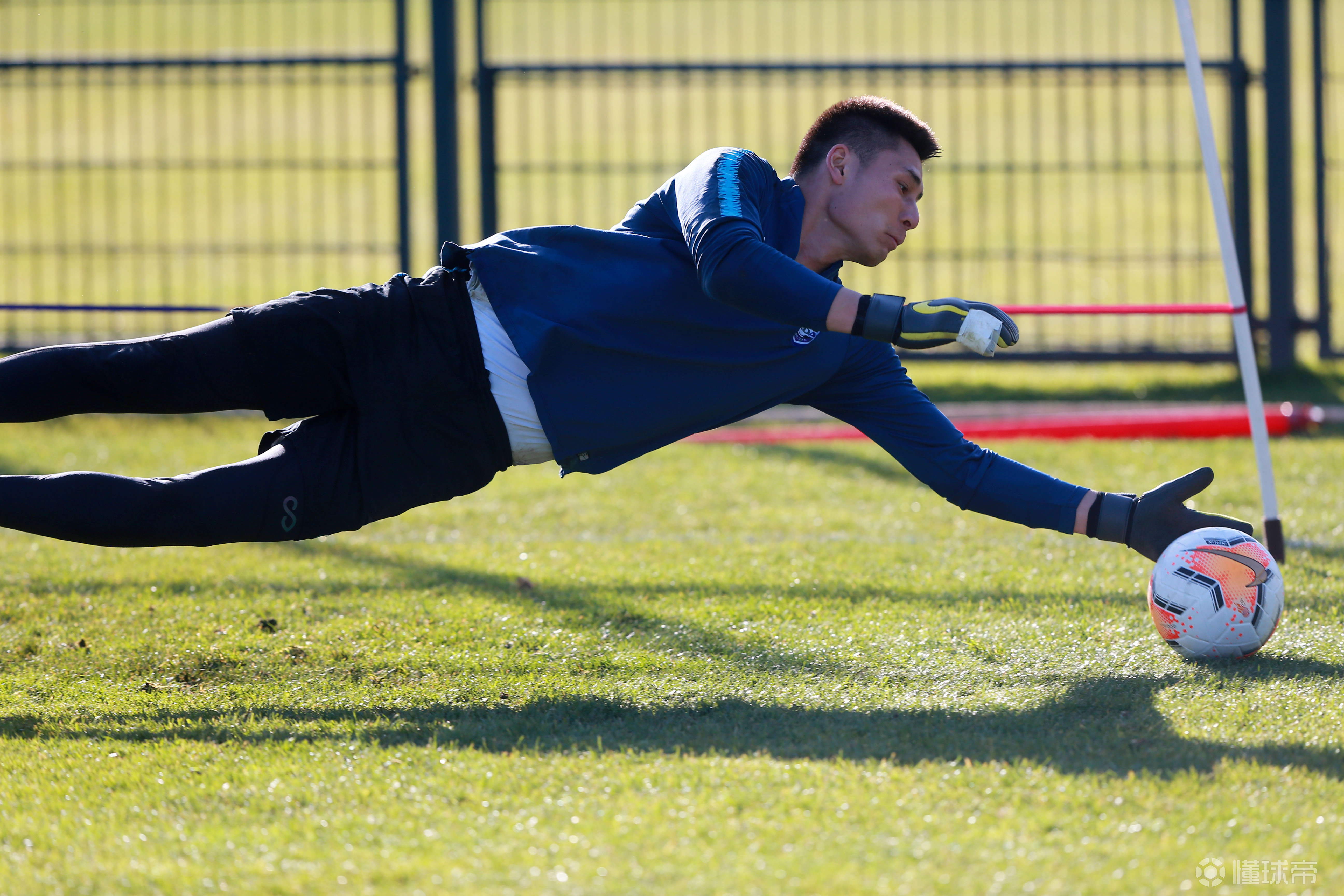 贝博娱乐网站 -里程碑夜!奥兰多魔术门线救险,中超今夜刷纪录,目标明确,训练强度明显提升