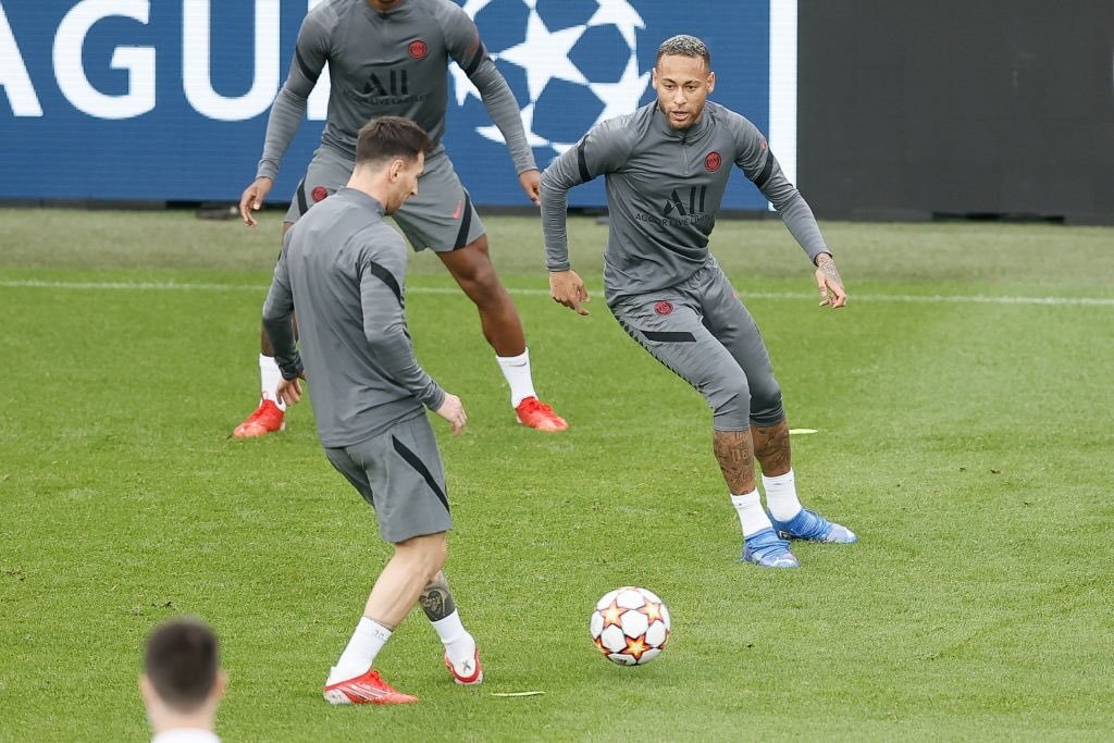 贝博体育平台 -清晨摩纳哥备战欧冠，内部沟通细节曝光，球迷炸锅，医务组通报恢复的简单介绍