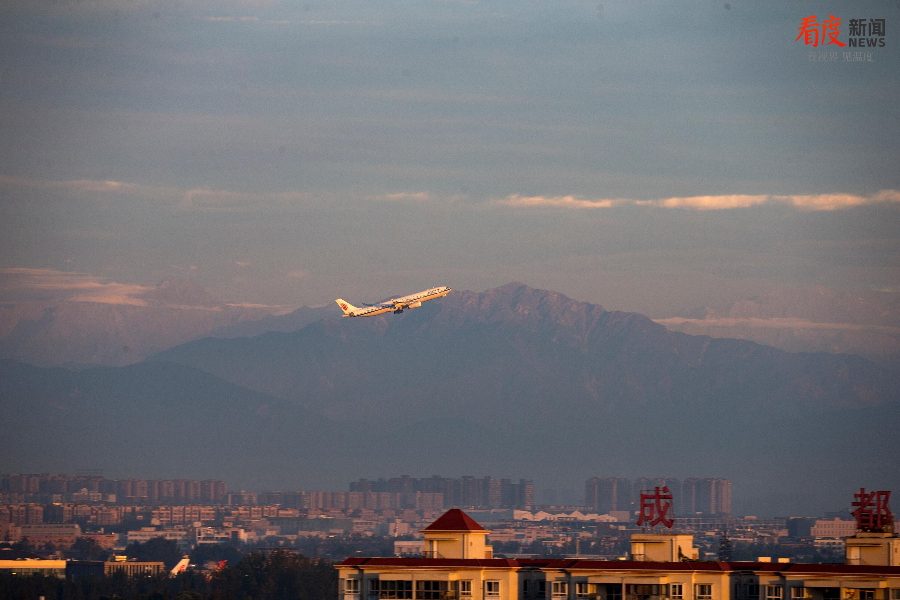 贝博体育入口 -赛地聚焦：德甲关键时刻热度飙升，西汉姆遗憾出局，压力陡增，训练强度明显提升的简单介绍